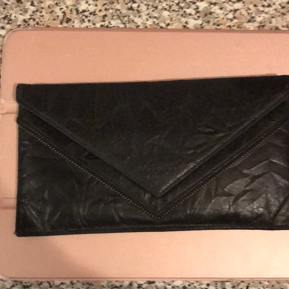 Matt & Nat Black Clutch Wallet